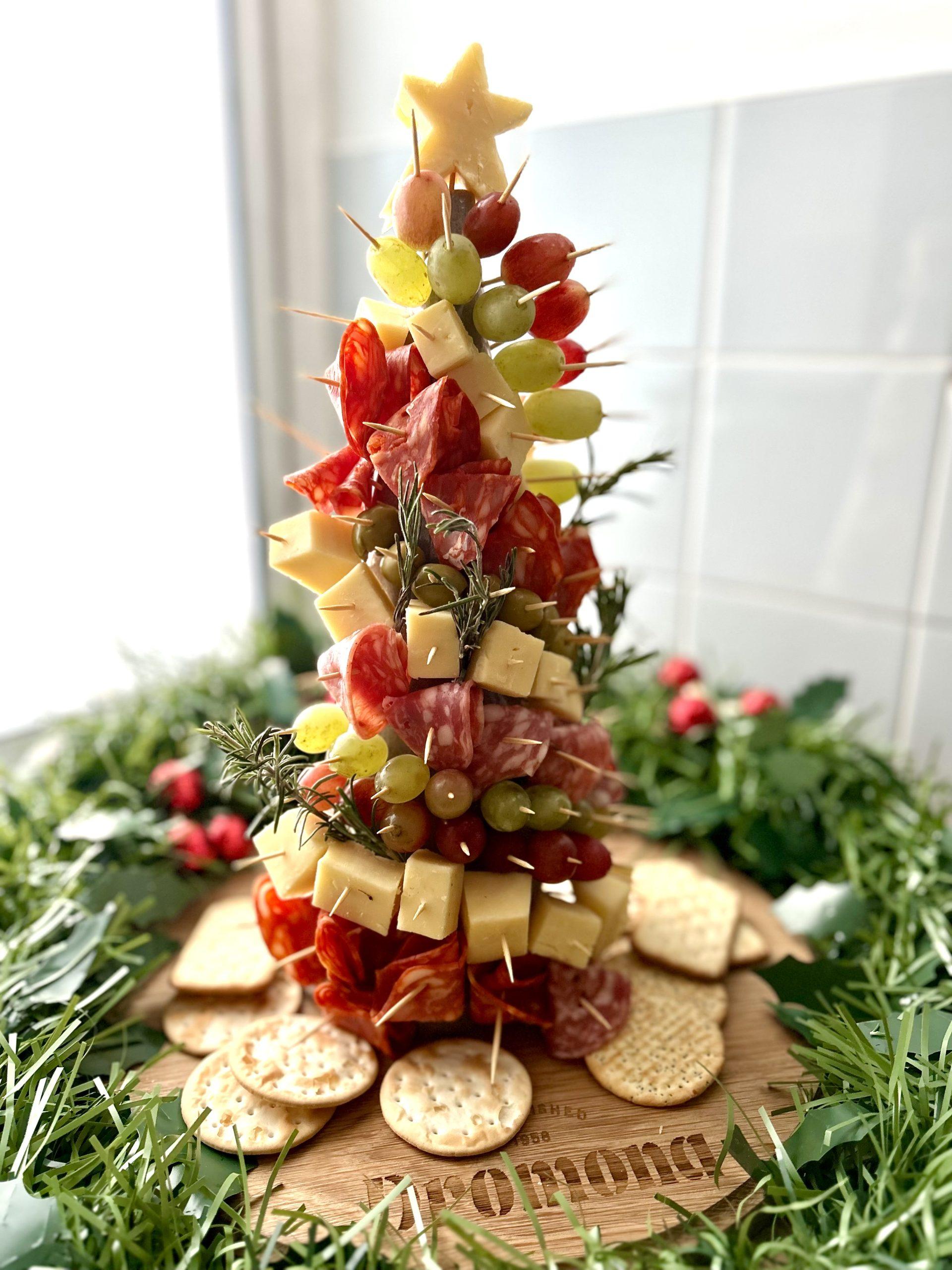 Christmas Dromona Charcutree