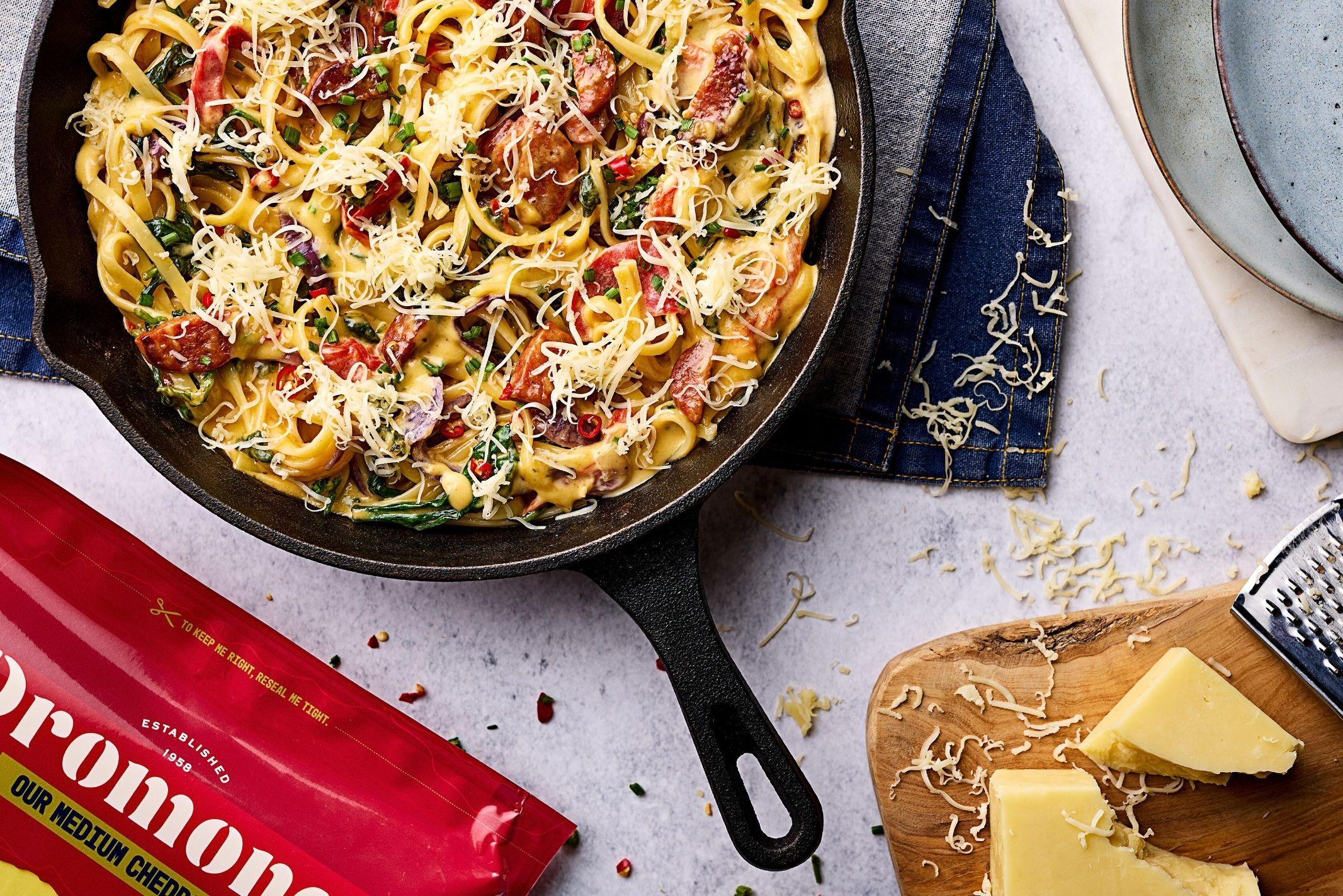 Cheesy Garlic Chicken Pasta