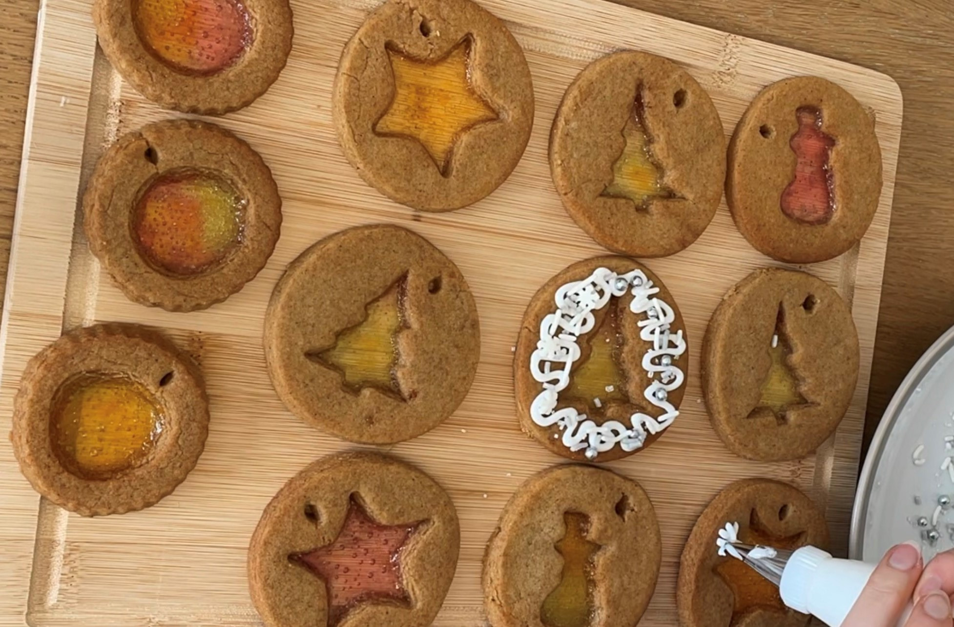 Rachael’s Tree-rific Gingerbread Cookie Decorations