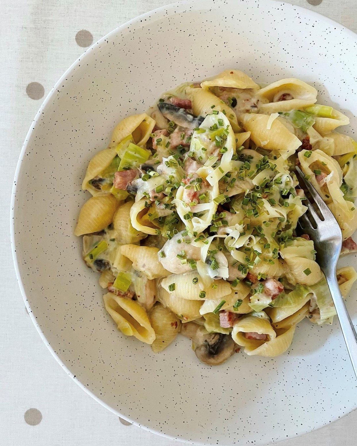 Creamy Bacon & Leek Pasta @jillbakes_