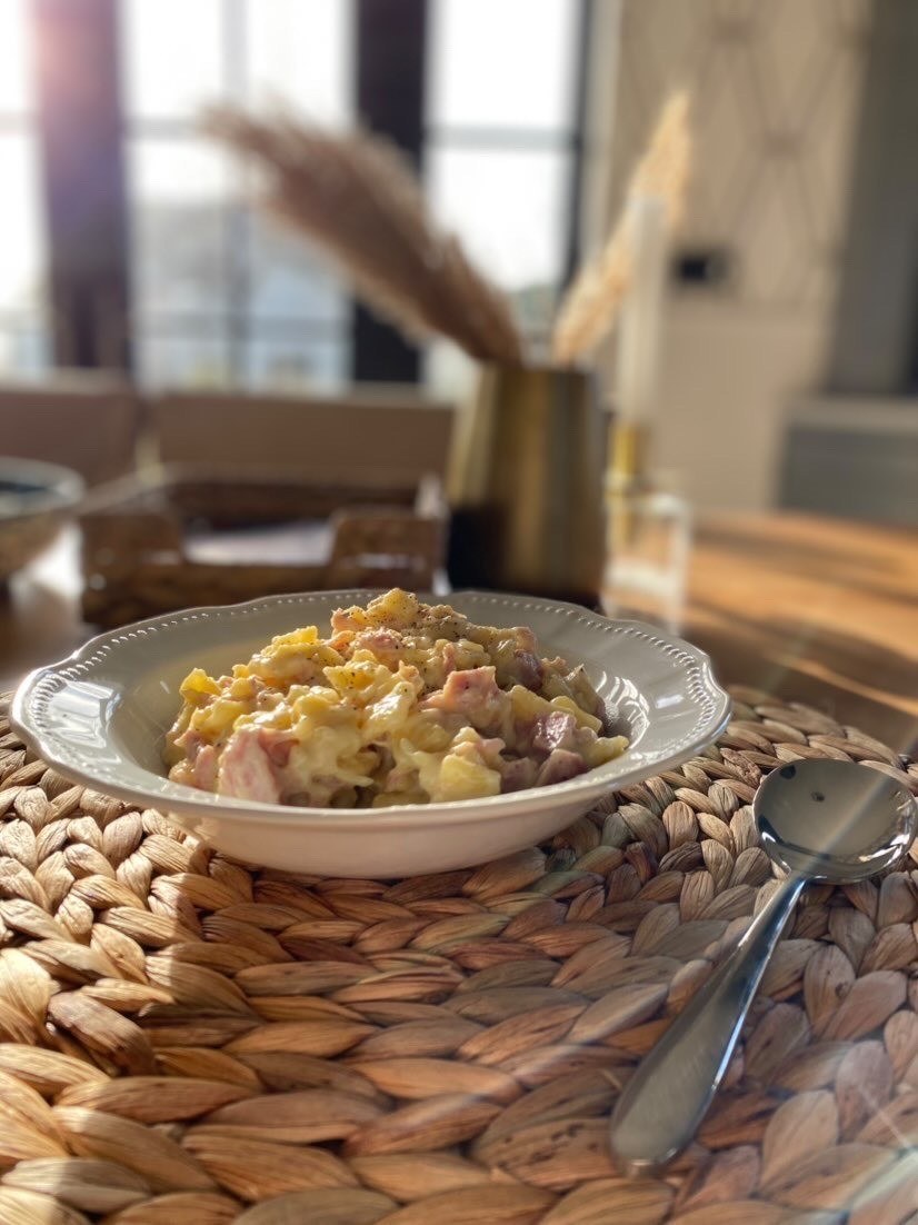 Elaine’s slow cooker macaroni cheese