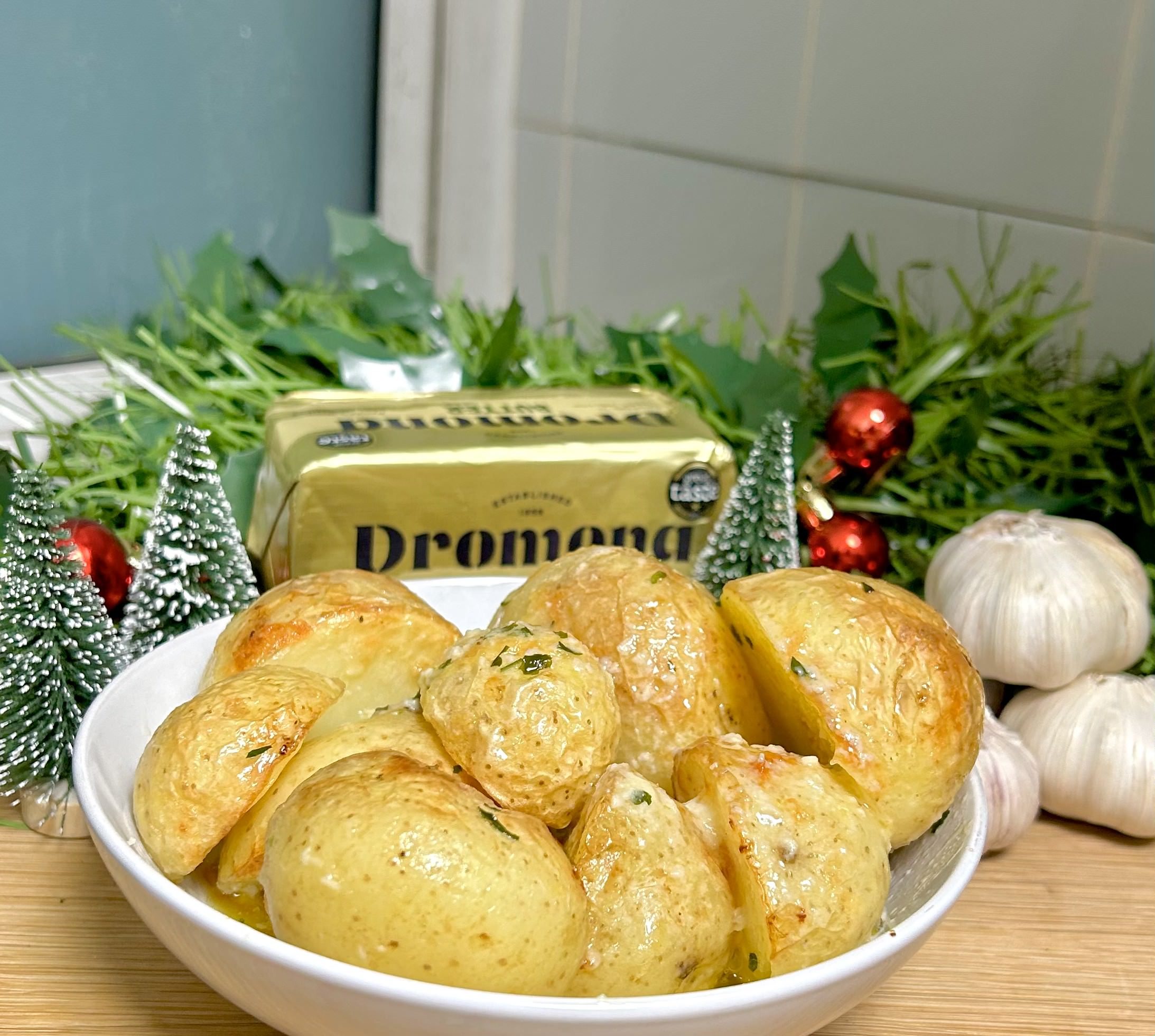 Roast Garlic Butter Potatoes